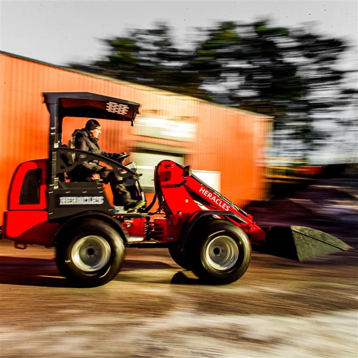 ChinaEU V Compact Telescopic Wheel Loader supplier